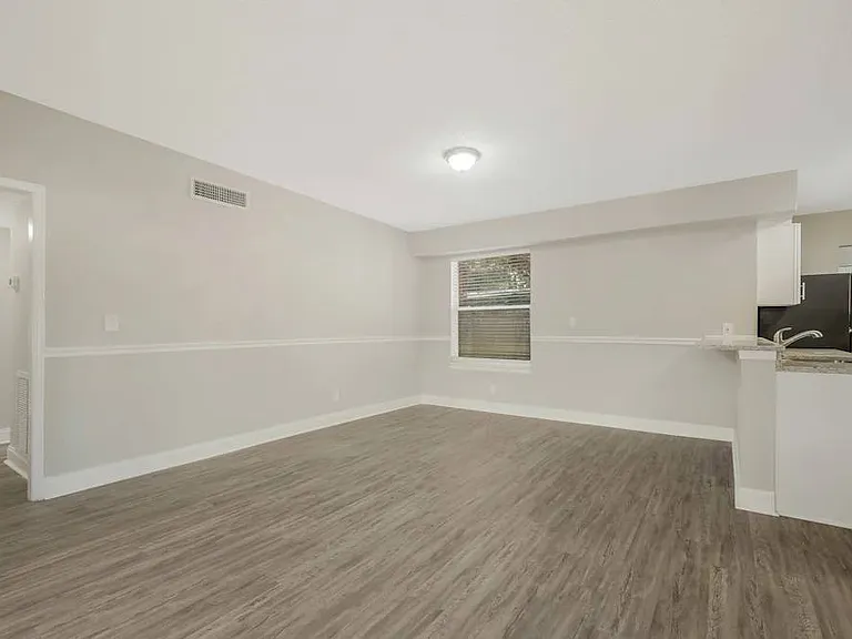 6759 Brandemere Rd S — Photo 16