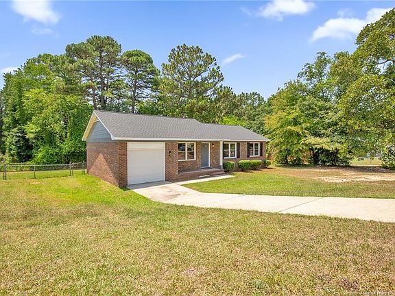 3rd image of 1541 Diamond Road