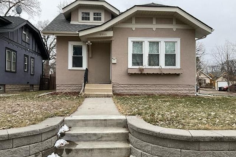 1st image of 3255 Sheridan Ave N