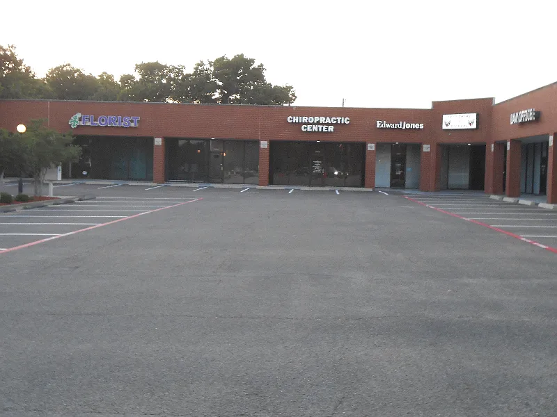 Building Photo - 3014 E US Highway 377