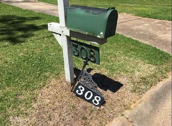 2nd image of 308 Beverly Cir