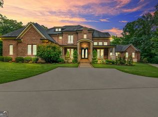 320 Massengale Rd, Brooks, GA 30205