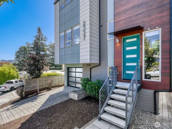 2337 W Plymouth Street, Seattle, WA 98199