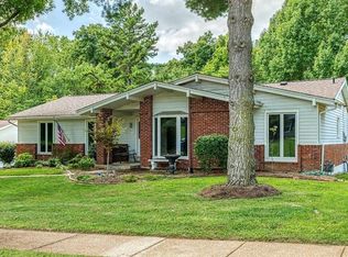 317 Wildforest Dr, Ballwin, MO
