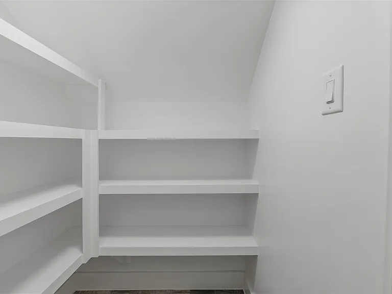 892 Paul Quinn St — Photo 19