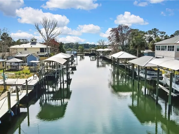 2650 N Comanche Point, Crystal River, FL 34429