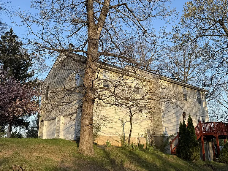 5283 Ilchester Rd — Photo 3