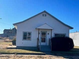 218 E Raymond St, Haxtun, CO 80731