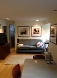 2nd image of 26 W Hamilton Pl