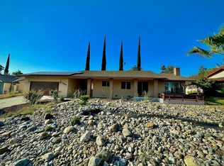 31866 Country Club Dr, Porterville, CA