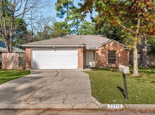 22719 Timber Dust Cir, Spring, TX 77373