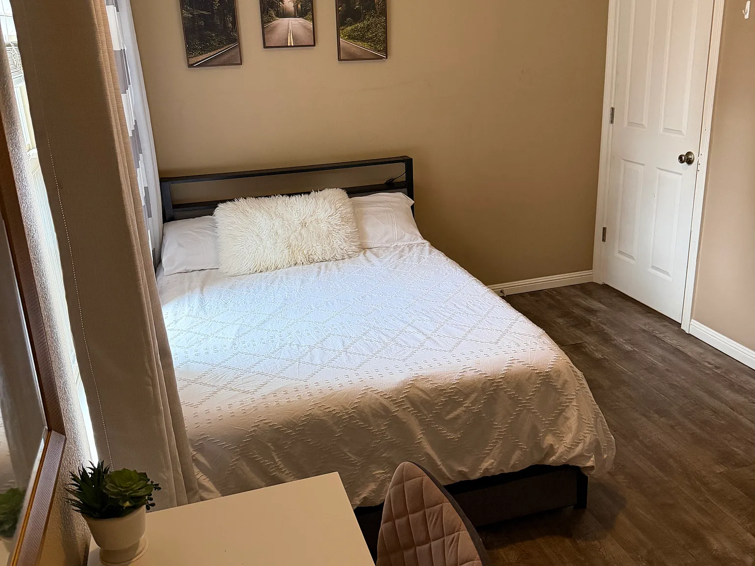 1 bed, $1,300 — Photo 3