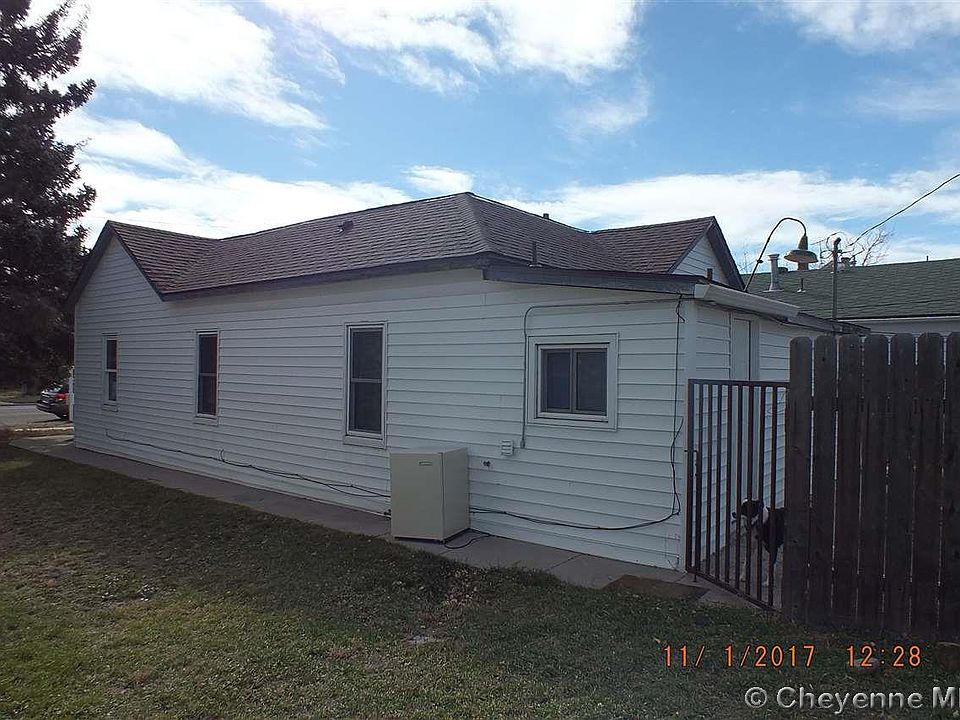 2nd image of 416 E 20th St