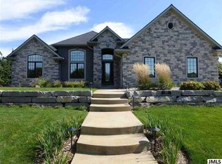 5023 Grande View Ln, Jackson, MI 49201