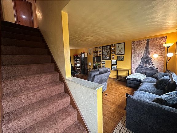 4th image of 137 Macek Dr