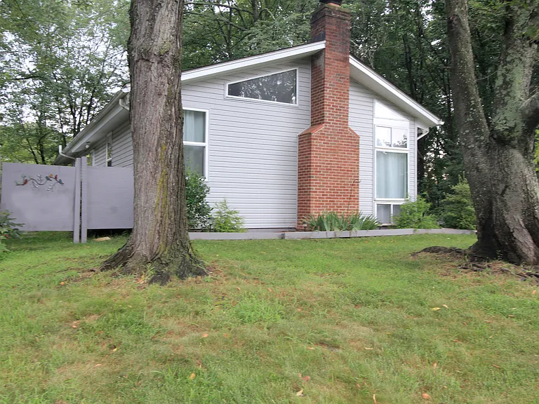 12712 Torrington St — Photo 42