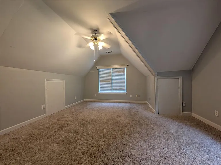 3004 Dogwood Ln — Photo 18