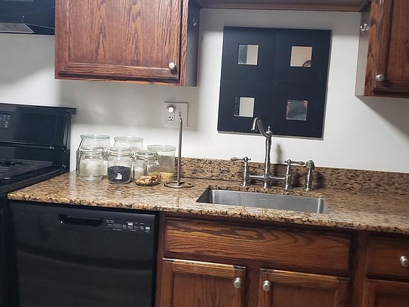 4th image of 263 Shawmont Ave APT C