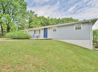 1776 Singleton Dr, Mason, OH