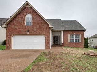 1881 Olive Cir, Nashville, TN 37217
