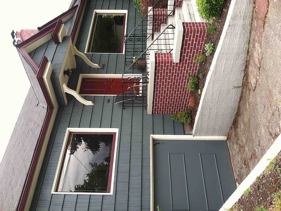 2nd image of 7343 16th Ave NE