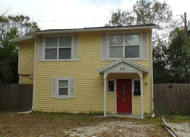 1st image of 608 Hickman Ct S