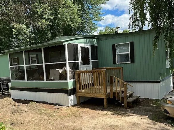 350 West St #37A, Ludlow, MA 01056