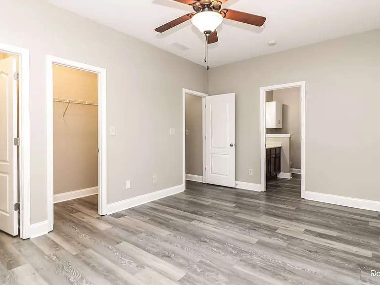 14 Greenfield Dr — Photo 10