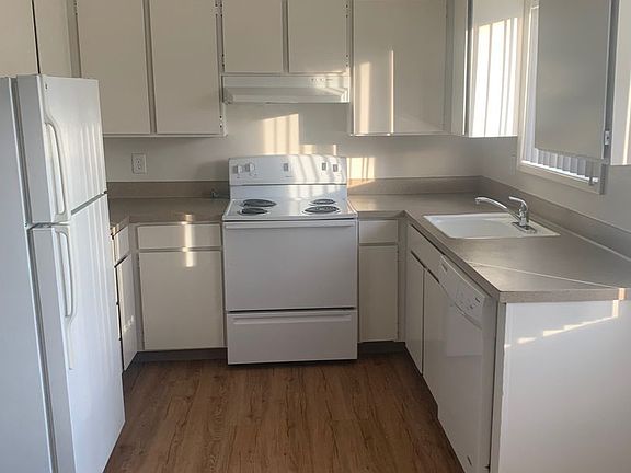 2nd image of 2627-2653 SE 145th Ave