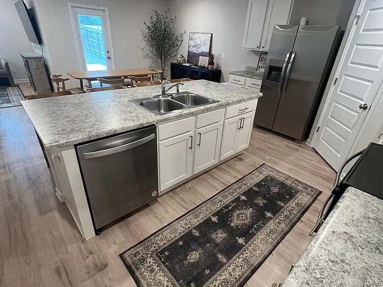 5253 Peach Dr — Photo 5