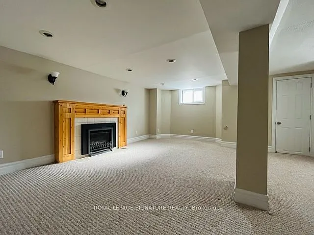 445 Donlands Ave #LOWER — Photo 2