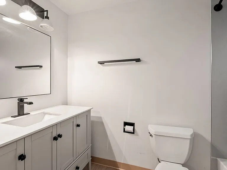 Northlink Apartments — Photo 111