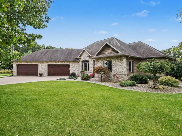 52221 Winding Waters Ln, Elkhart, IN 46514