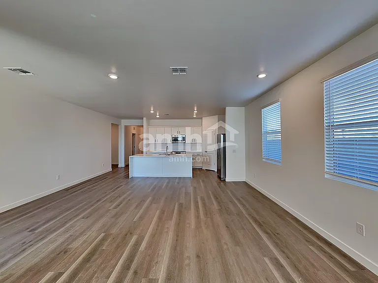 12311 W Burruel Creek Ln — Photo 6