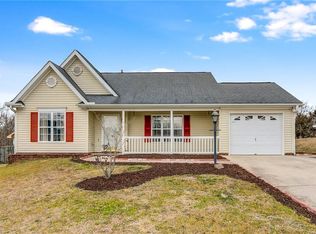 1028 Tesh Ct, High Point, NC 27265