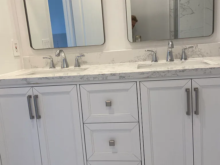 435 Arnaz Dr #201 — Photo 6
