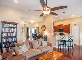 7506 Whispering Oak Dr, Hanahan, SC 29410