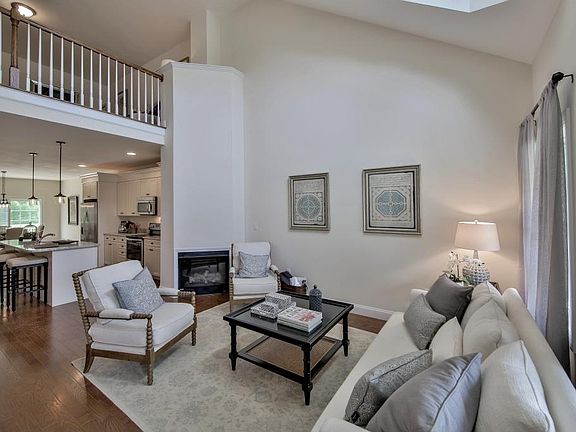 4th image of 85 Trail Haven Dr