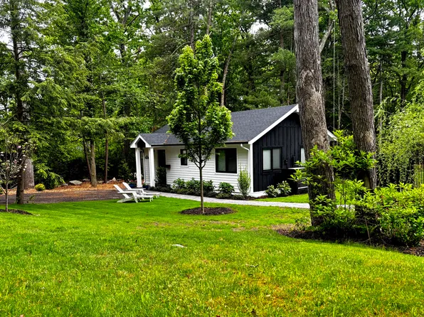47A Barney Hill Rd, Wayland, MA 01778