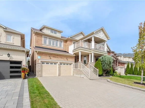 8 Farmhouse Cres, Richmond Hill, ON L4E 0K1