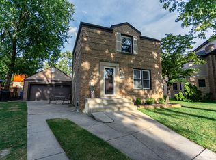 2608 W 101st St, Chicago, IL 60655