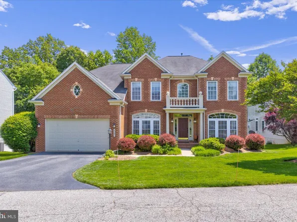 5087 Twinbrook Run Dr, Fairfax, VA 22032