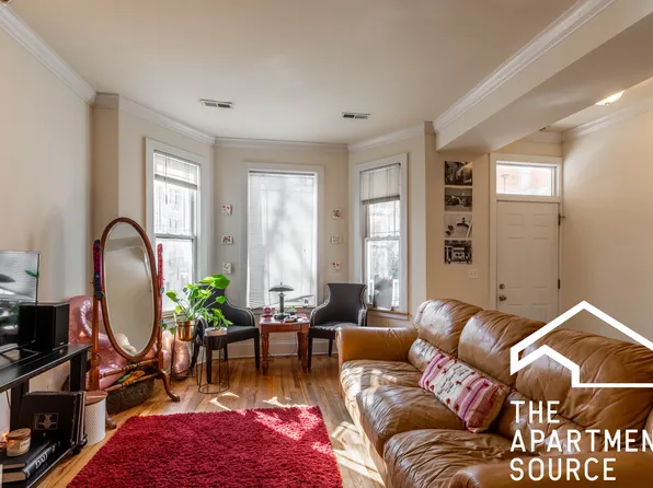 1312 W Roscoe St, Chicago, IL 60657