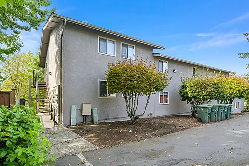 1212 Nevada St Photo 1
