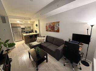 1139 Cooke Blvd #319, Burlington, ON L7T 4A8