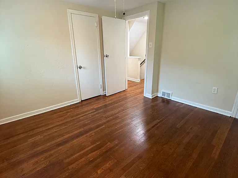 1786-1794 McNary Blvd #2 — Photo 7