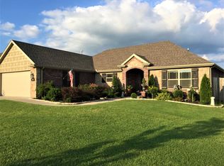 3210 N Bentley Rdg, Fayetteville, AR 72704