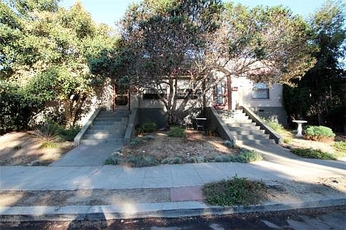 1st image of 4425 Arch St #27