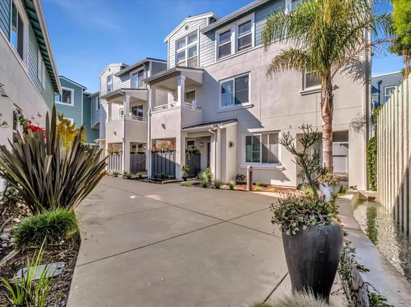 1066 41st Ave Unit D201, Capitola, CA 95010