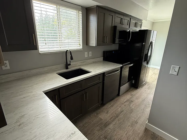 4605 W Dunsmoore Way — Photo 6